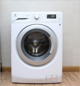 may-giat-electrolux-bao-loi-e12